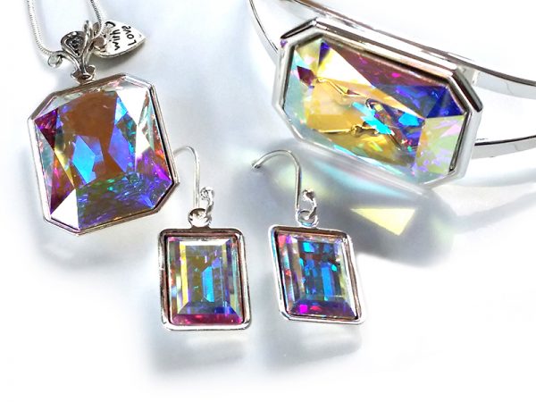 EMERALD CUT PENDANT - AURORA BOREALIS ON SILVER - Image 3