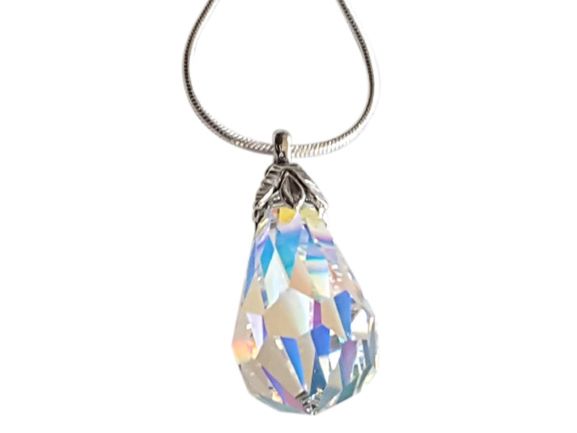 Aurora borealis pendant on sale necklace