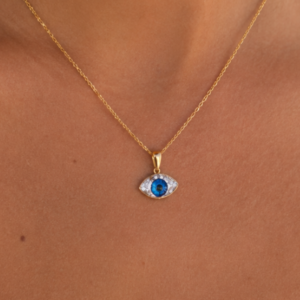 Eye Sapphire Crystal Pendant